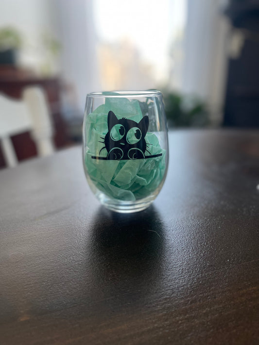 Peeping Cat Stemless